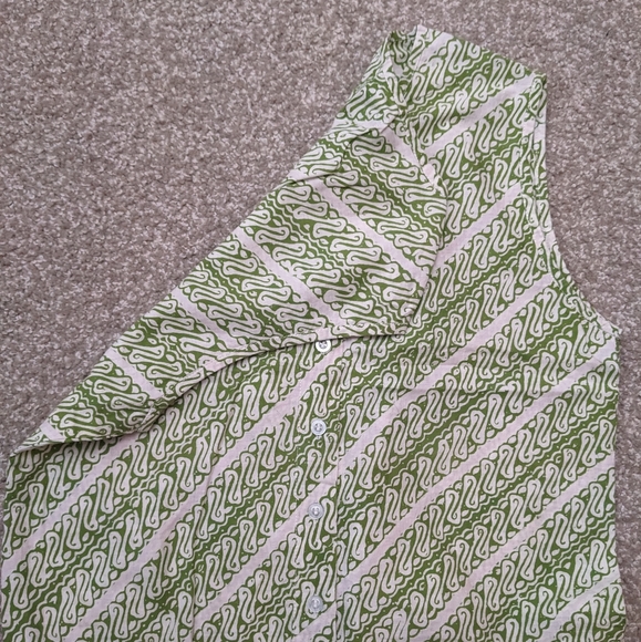 Batik Melati cinch waist sleeveless button jumpsuit olive green - Picture 5 of 16